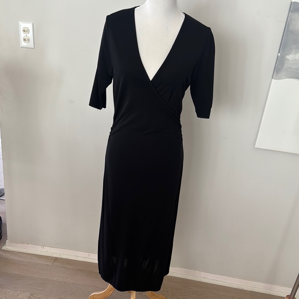 🛑CLEARANCE 🛑 Black Wrap Dress